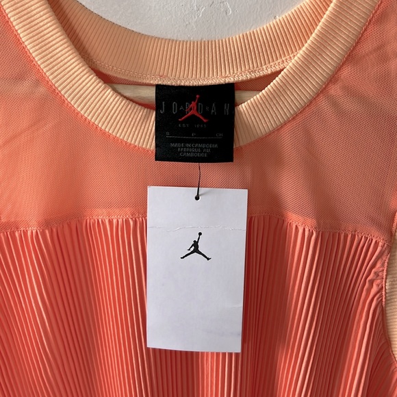 NWT Nike Jordan 23 Engineered Pleated Dress Size Small Sleeveless Tie Back - Picture 2 of 4